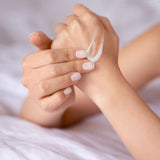 Crema1 FARM SKIN Superfood For Skin Mangosteen Hand Cream