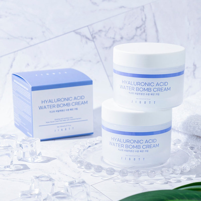 Crema Jigott Hyaluronic Acid Water Bomb Cream